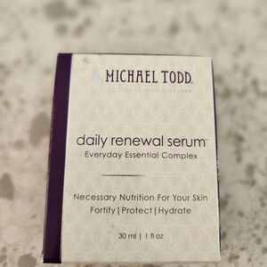 Michael Todd Daily Renewal Serum - Purple and Cream